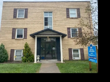 One Bedroom Suite in prime location Image# 1