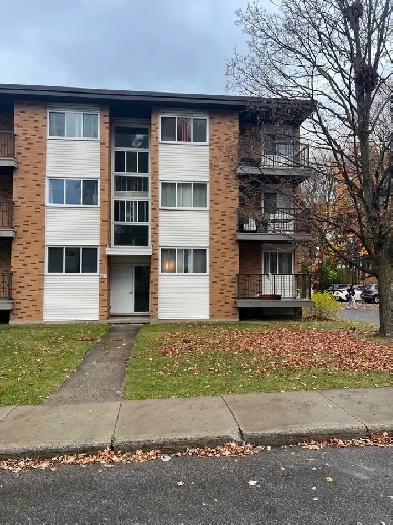 4 1/2 chauffée dans le secteur sainte foy pour 1er décembre Image# 1