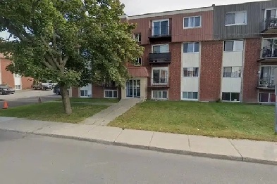 Appartement à louer - 4 1/2 - Saint-Eustache Image# 1