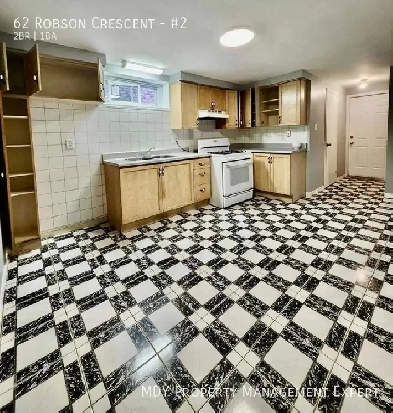 Charming lower unit available! Image# 1