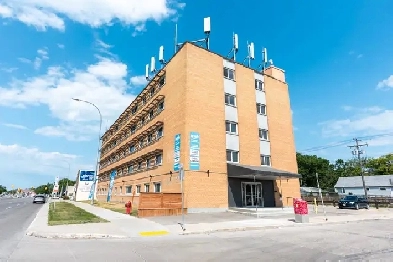 2075 Portage Avenue - One-Bedroom Suite Apartment for Rent Image# 1