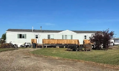 Great Home - HUGE Lot! Image# 10