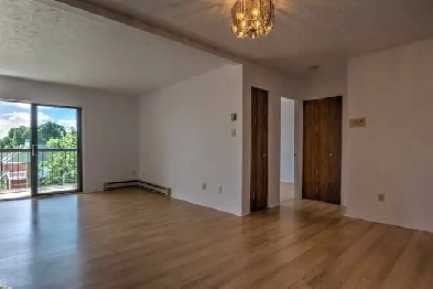 41/2 Secteur Est Image# 1