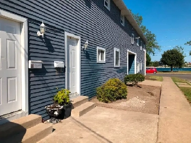 Niagara Boulevard – 2 Bedroom Apartment For Rent. $1,500/Month Image# 1