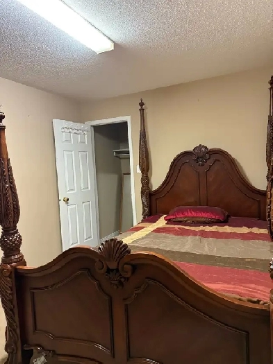 urgent room for rent all included furnished Image# 1