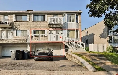 5 ½ sur 2 étages près du métro Montmorency à Laval-des-Rapides Image# 1