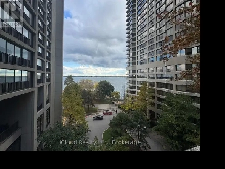 Waterfront 1 bed 1bath condo with Parking. Bay and Queens quay Image# 1
