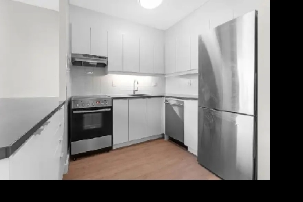 Renovated 2-bedroom apartment for rent, ByWard Market - ID 4192 Image# 1