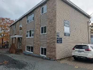 Charming Unit for Lease Image# 1