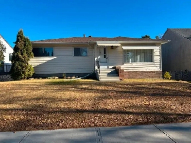 Entire house (bungalow) for Rent - December 1st! Image# 1