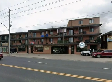 For Rent at 723 Tecumseh Rd E, Windsor, ON Image# 1