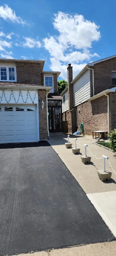 $1550/2BHK-UPGRADED APARTMENT FOR RENT AVAILABLE FROM 1st. DEC25 Image# 1