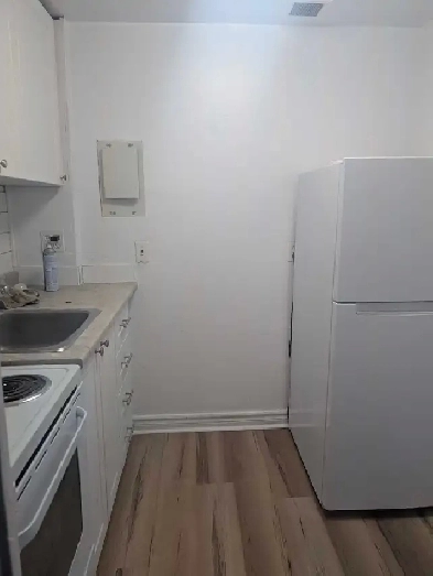 large studio completely renovated Image# 1