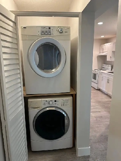 ONE BEDROOM Image# 1