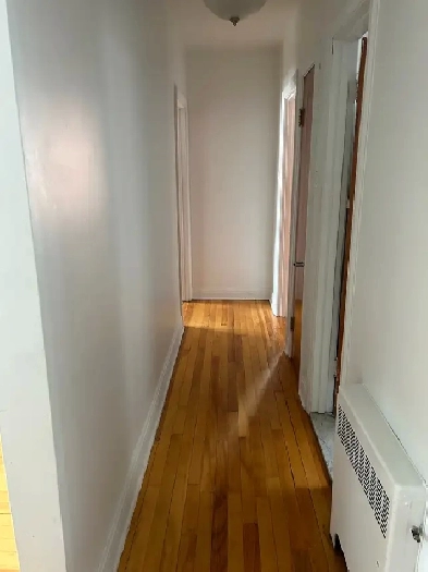 2eme chambre disponible dans un Grand 4 1/2 en colocation a CDN Image# 1