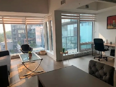 À vendre 3 1/2 dans tour des Canadiens 2 Image# 5