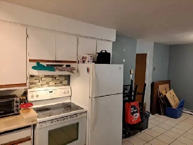 GRAND 4 1/2 À BOISBRIAND 2E ÉTAGE. Image# 1