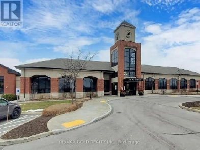 ROSEDALE  END UNIT TOWN HOUSE FOR RENT 410/SANDALWOOD Image# 1