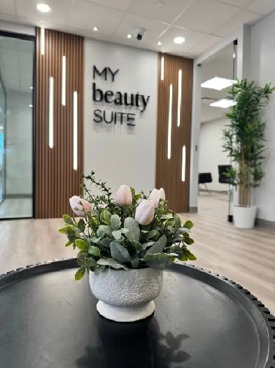 Midtown- Hair/Beauty Salon Suites at Yonge & Eglinton Toronto Image# 1