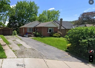 One bedroom Available Immediately near McMaster University Image# 3