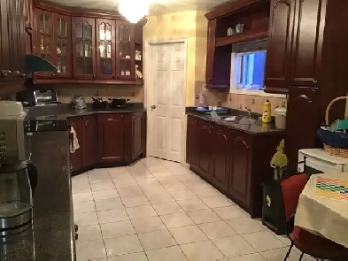 Free parking Image# 1