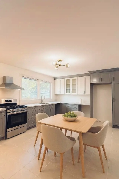 Streetsville Mississauga Home for Rent Image# 1