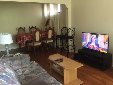 Eglinton west short term rental (Dec 1, 2025 to Apr 30, 2026) Image# 1