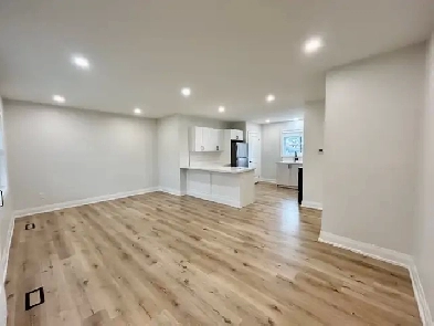 RENOVATED 3 Bedroom Main Floor in Welland! Image# 1