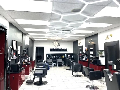 Barbershop Chair Rental Image# 1