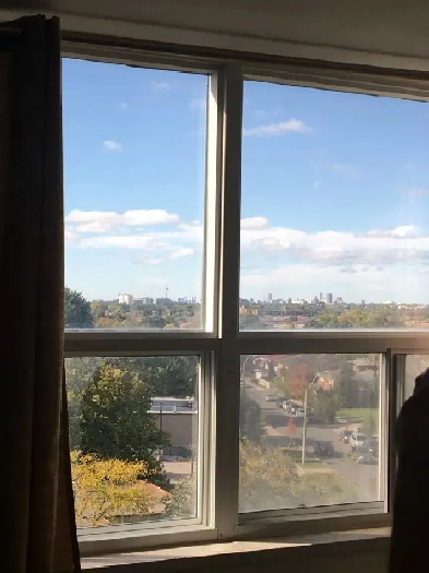 1 BRIGHT COZY PRIVATE ROOM in -(2 Bedrm Apt) -FINCH Ave West Image# 1