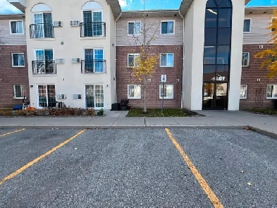 Ground floor Aspen Springs Condo for rent Image# 1