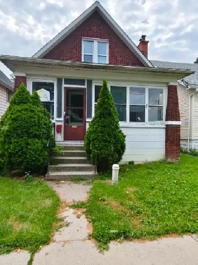 温莎房屋出租Rooms For Rent in Nearby University of Windsor Image# 1