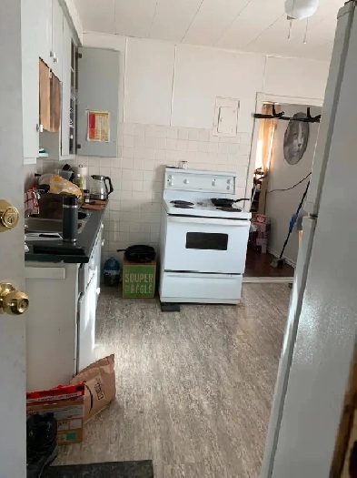 Spacious One BedRoom Unit Available For Rent Dec 1 Image# 7