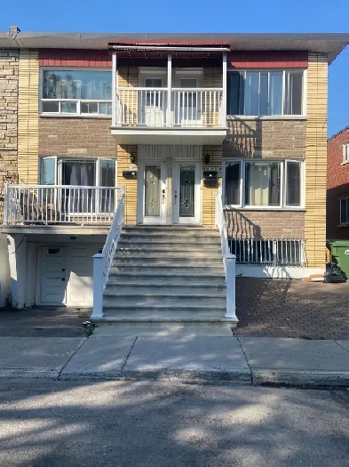 All included $850 a month furnished rooms available immediately Image# 1