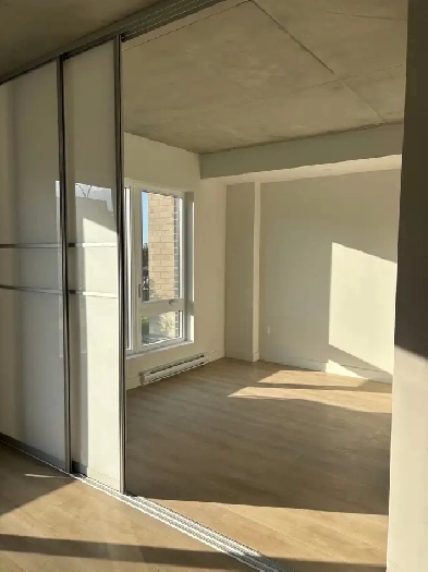 Condo 3 1/2 à vendre Image# 2