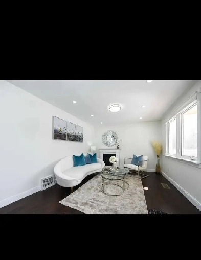 3 bedroom House in Downtown BRAMPTON for only $2200 month!! Image# 1