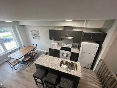 3 Bedroom 3 Bathroom Town house in Collingwood Image# 1