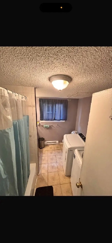 Chambre à louer pour garçons seulement Image# 1