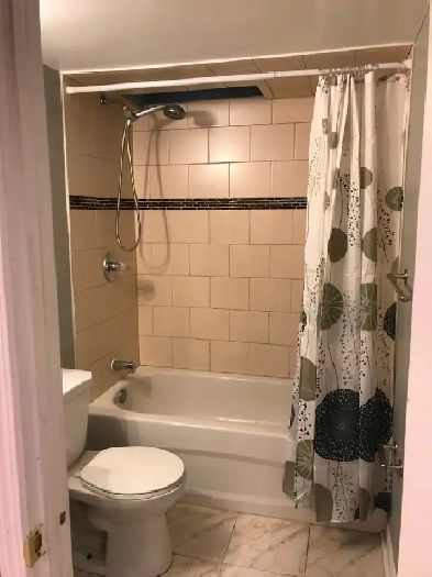 1 BDRM BASEMENT LIVINGRM, SEP ENT AVAIL-Dec FAMILY PREFERED-1700 Image# 1