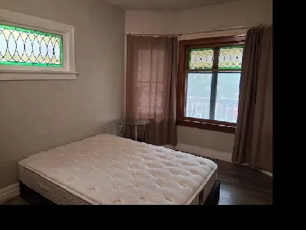 (DOWNTOWN) a Private MasterROOM, FURNISHED, of a 2-Bedroom apmt Image# 1