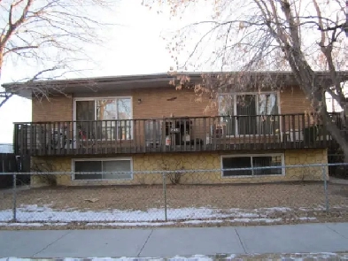 Spacious, Mount Pleasant District, 1100 sq.ft. Inner City NW Image# 1