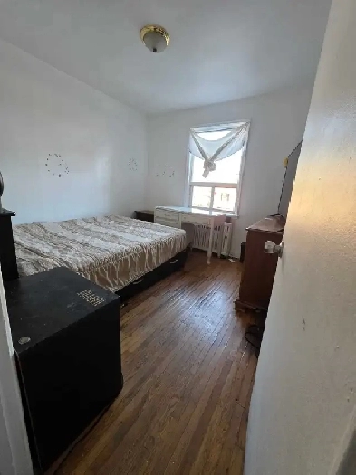 room for rent Image# 1