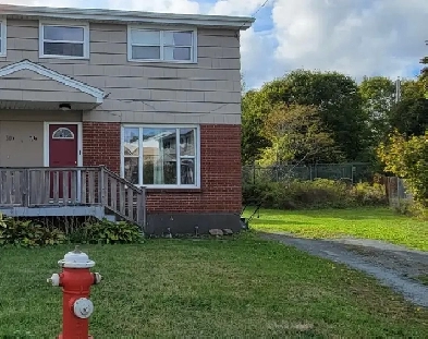 Spacious 3-Bedroom Home (Dartmouth) Image# 5