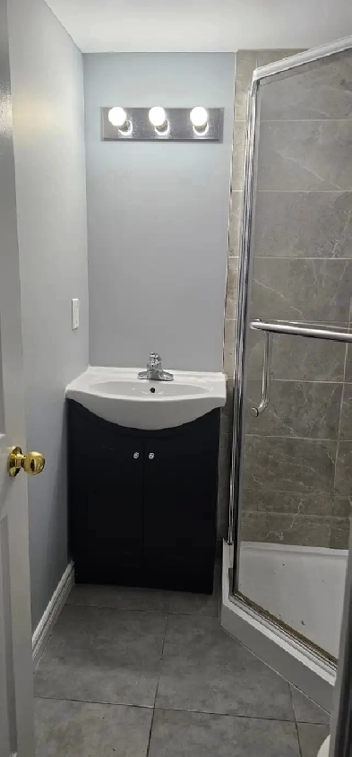 New Studio Apartment next to Scarbrough Town Centre Image# 1