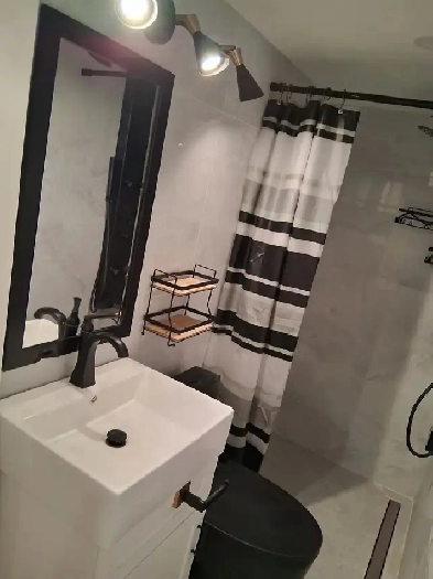 Move-in December/20 furnished Bedr  private Bathroom Image# 10