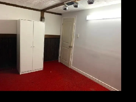 Basement Private Room available for rent  ready to move-in Image# 1