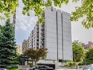 BEST PRICE ONE BEDROOM CONDO IN BEST LOCATION DOWNTOWN 249000$ Image# 6