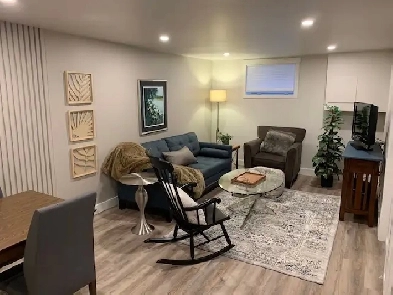 Charming 2B 1B Fully Furnished Suite Image# 1