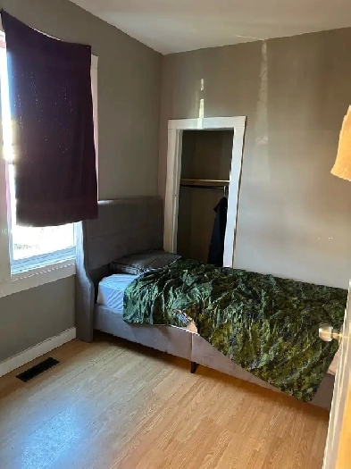 Room for rent in 2 bedroom home Image# 1
