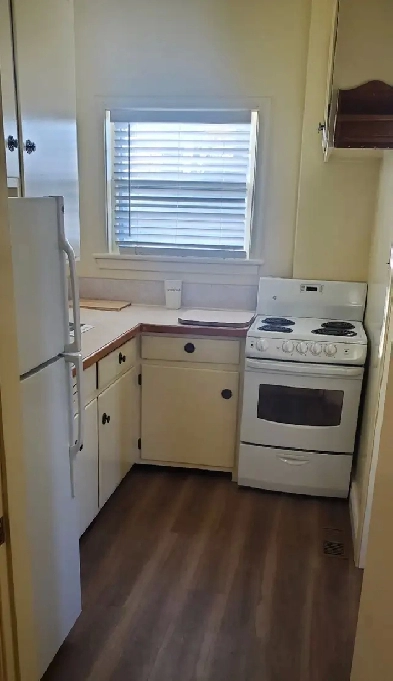 1 Bedroom Second floor Apartment Image# 1